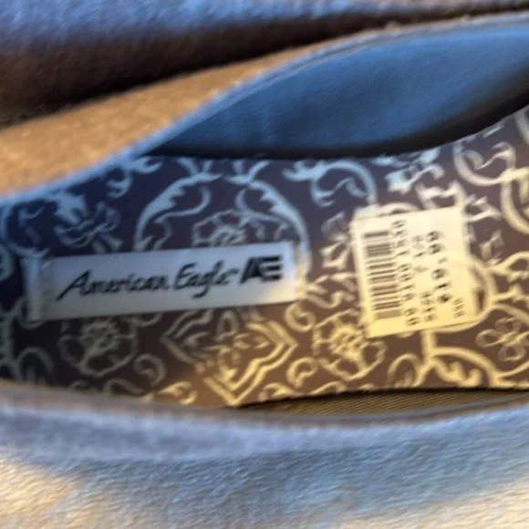 American Eagle Shoes - Picture 2 of 3